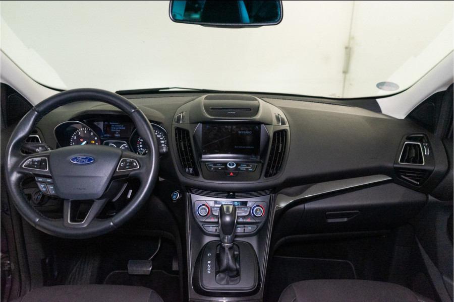 Ford Kuga 1.5 EcoBoost Titanium 183PK AWD | Automaat | Xenon | Trekhaak | Camera | Stoelverwarming | 12 MND Garantie