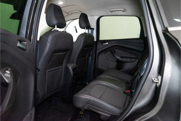 Ford Kuga 1.5 EcoBoost Titanium 183PK AWD | Automaat | Xenon | Trekhaak | Camera | Stoelverwarming | 12 MND Garantie