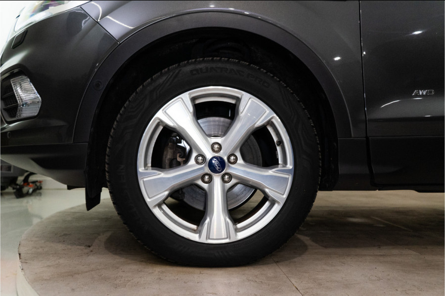 Ford Kuga 1.5 EcoBoost Titanium 183PK AWD | Automaat | Xenon | Trekhaak | Camera | Stoelverwarming | 12 MND Garantie