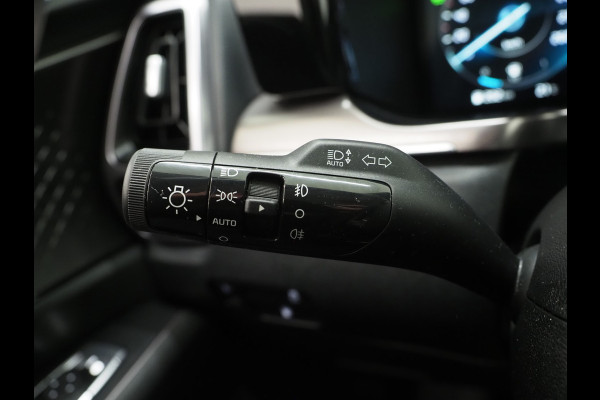 Kia Sorento 1.6 T-GDI Plug-in Hybrid 4WD 7p. | Camera | Adaptive Cruise | Keyless | Virtual | Climate | DAB | Carplay