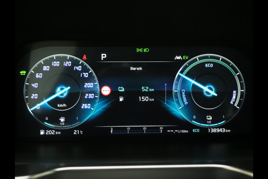 Kia Sorento 1.6 T-GDI Plug-in Hybrid 4WD 7p. | Camera | Adaptive Cruise | Keyless | Virtual | Climate | DAB | Carplay