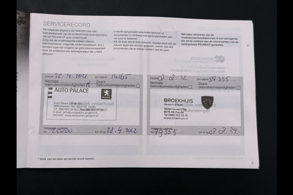 Peugeot e-208 EV GT-line 350 50kWh Pano-dak 360°Camera Leder/Alcantara Adaptive-Cruise Apple Carplay Android Auto Navi Ecc Pdc-a+v SOH 89% Stoelverwarming Led Lmv 17" Regen-Lichtsensor Privacy Glas Keyless DAB+ 1e Eigenaar Origineel Nederlandse Auto Dealeronderhouden Bomvol € 40.000 nieuw!