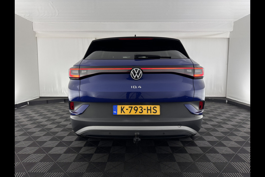 Volkswagen ID.4 First 77 kWh [ 3-Fase ] {SOH-83%} (INCL.BTW) *LEATHER-MICROFIBRE | FULL-LED | ADAPTIVE-CRUISE | HEATED-COMFORTSEATS | DIGI-COCKPIT | AMBIENT-LIGHT | NAVI-FULLMAP | PDC | TOWBAR | PRIVACY-GLASS | CAMERA | 20''ALU*