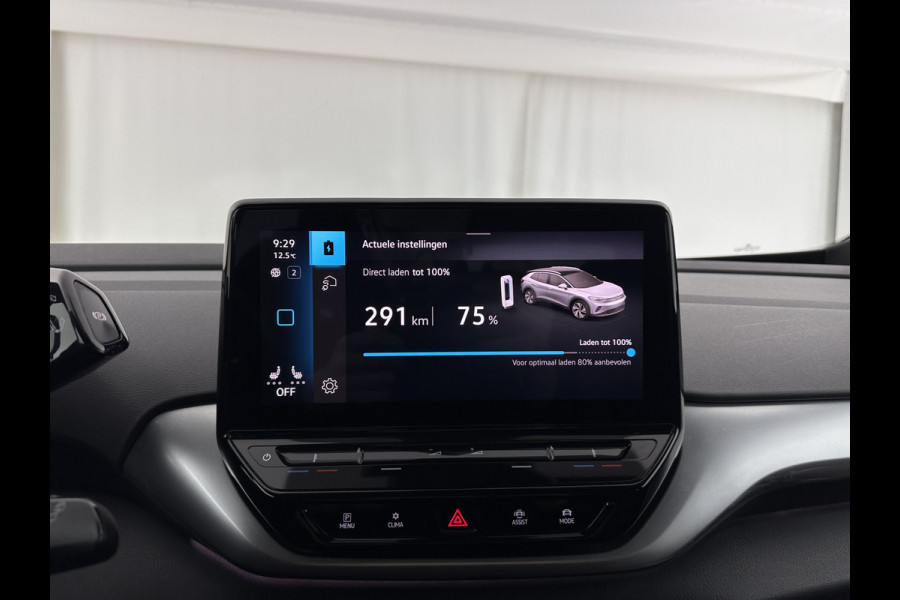 Volkswagen ID.4 First 77 kWh [ 3-Fase ] {SOH-83%} (INCL.BTW) *LEATHER-MICROFIBRE | FULL-LED | ADAPTIVE-CRUISE | HEATED-COMFORTSEATS | DIGI-COCKPIT | AMBIENT-LIGHT | NAVI-FULLMAP | PDC | TOWBAR | PRIVACY-GLASS | CAMERA | 20''ALU*