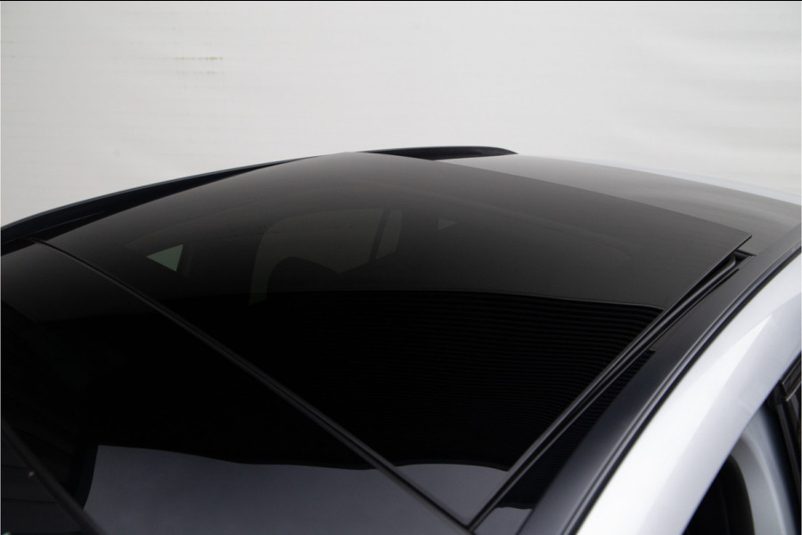 Mercedes-Benz GLA 250 e AMG Line, Pano, Widescreen, Nightpakket 2022