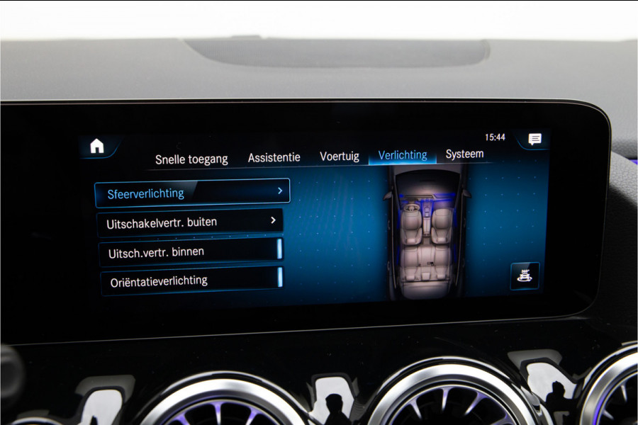 Mercedes-Benz GLA 250 e AMG Line, Pano, Widescreen, Nightpakket 2022