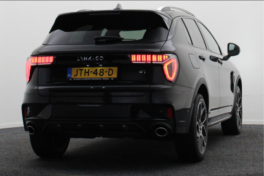 Lynk & Co 01 1.5 360° Camera, Panoramadak, Zwarte hemel, ACC, Apple Carplay, DAB, 20''