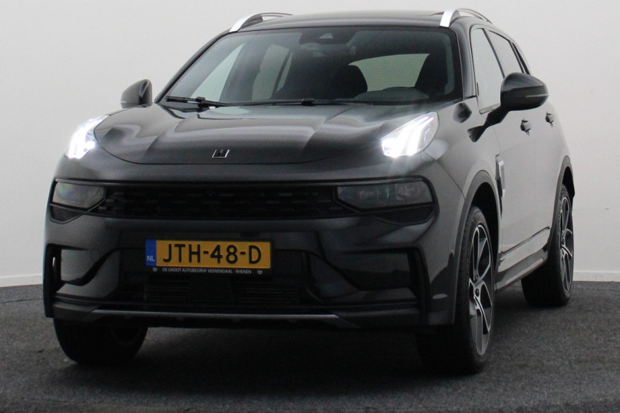 Lynk & Co 01 1.5 360° Camera, Panoramadak, Zwarte hemel, ACC, Apple Carplay, DAB, 20''