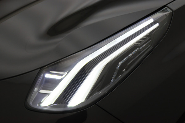 Lynk & Co 01 1.5 360° Camera, Panoramadak, Zwarte hemel, ACC, Apple Carplay, DAB, 20''