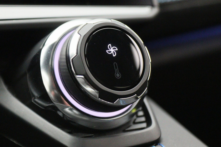 Lynk & Co 01 1.5 360° Camera, Panoramadak, Zwarte hemel, ACC, Apple Carplay, DAB, 20''