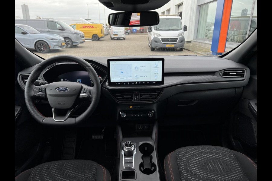 Ford Kuga 2.5 FHEV ST-Line 190pk | Geen stekker nodig | Winterpack | Sync 4 Navigatie | Apple Carplay/Android auto | Achteruitrijcamera | All Weatherbanden