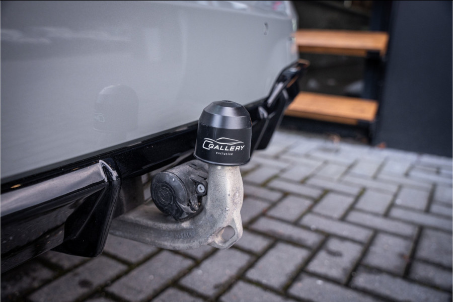 BMW 3 Serie Touring M340i xDrive High Executive - Panorama | H&K | Memory | Laser | 360 Camera | Elek. Trekhaak