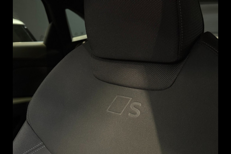 Audi Q3 Sportback Sportback e-hybrid 272pk S-line Tech plus s-edition Black Optic matrix