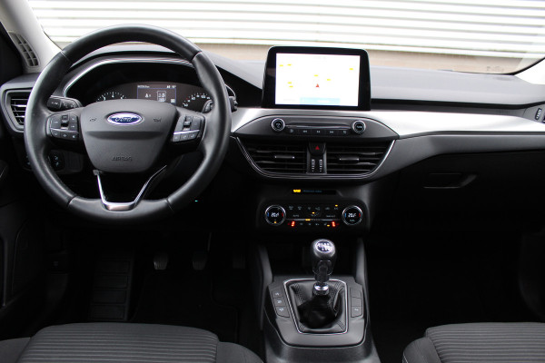 Ford FOCUS Wagon 1.5 EcoBoost 150PK Titanium | Dealer Onderhouden | Trekhaak | Winterpack | Led | Navigatie