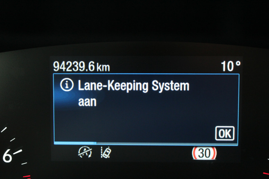 Ford FOCUS Wagon 1.5 EcoBoost 150PK Titanium | Dealer Onderhouden | Trekhaak | Winterpack | Led | Navigatie