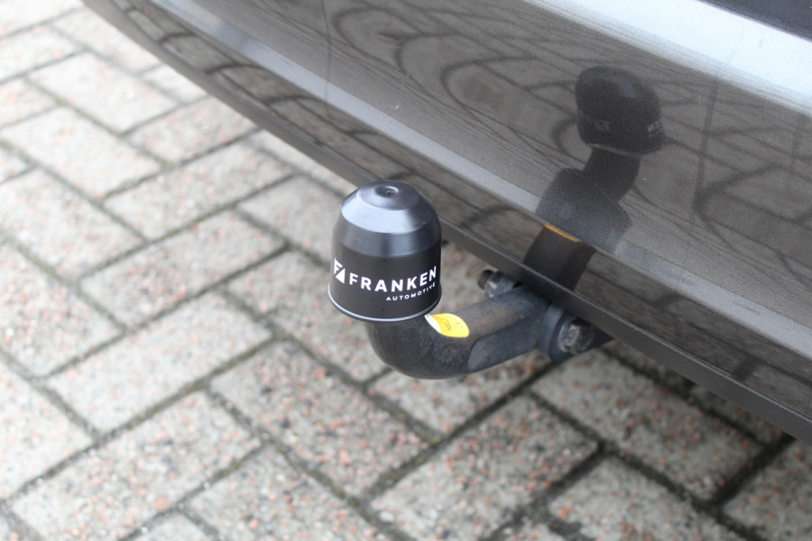 Ford FOCUS Wagon 1.5 EcoBoost 150PK Titanium | Dealer Onderhouden | Trekhaak | Winterpack | Led | Navigatie