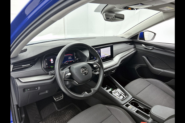 Škoda Octavia 1.4 TSI iV PHEV Business Edition| 204PK | LAGE KM! | Perf onderH | Add cruise | Lane Ass | Carplay | TrekH |