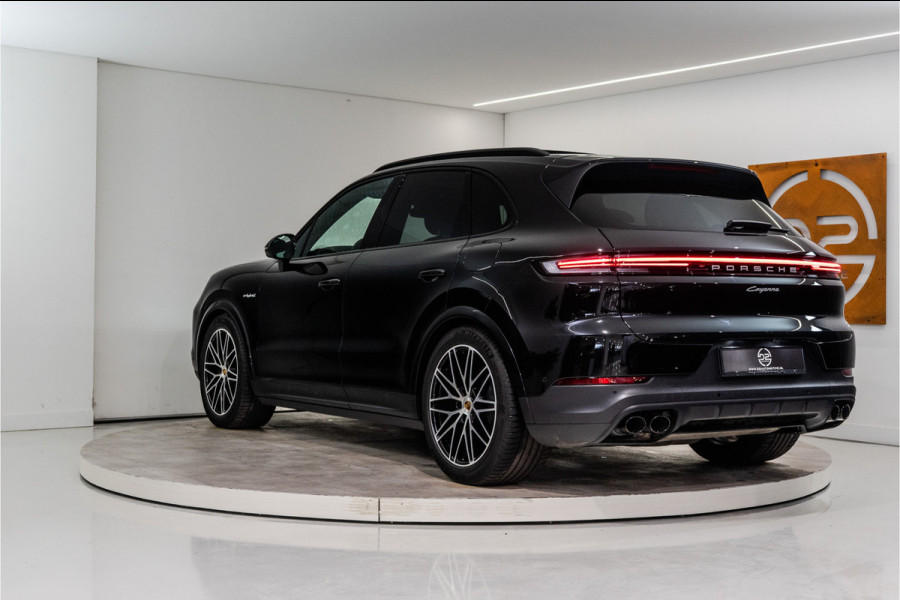 Porsche Cayenne 3.0 E-Hybrid 470PK | InnoDrive | Pano | Matrix | Luchtvering | Bose | Fabrieksgarantie