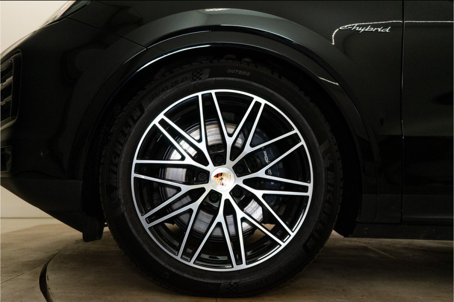 Porsche Cayenne 3.0 E-Hybrid 470PK | InnoDrive | Pano | Matrix | Luchtvering | Bose | Fabrieksgarantie