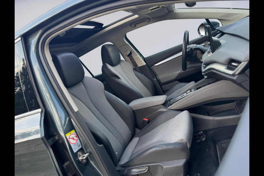 Škoda ENYAQ iV 80, panoramadak, achteruitrijcamera, stoel-stuurverwarming, 1/2 leder, vele opties,, eerste eigenaar