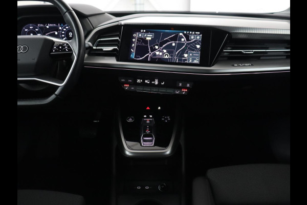 Audi Q4 e-tron 40 Launch edition Advanced 77 kWh | Warmtepomp | Adaptive cruise | Trekhaak | Camera | Stoelverwarming | Matrix LED | Carplay | Navigatie | Sportstoelen | Virtual Cockpit | Parkeerhulp
