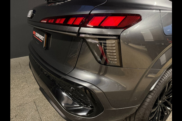 Audi Q3 Sportback Sportback e-hybrid 272pk S-line Tech plus s-edition Black Optic matrix