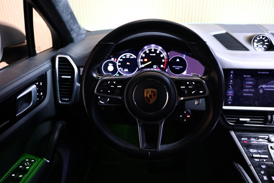 Porsche Cayenne Coupé 3.0 E-Hybrid 1e EIGNR NAVI CAMERA TREKHAAK CARPLAY "20