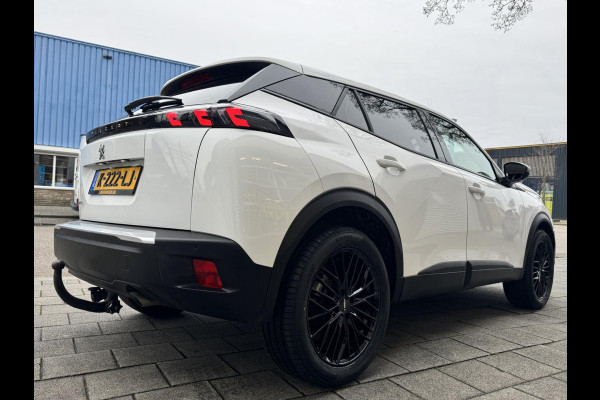 Peugeot 2008 1.2 PureTech Active Pack - Navigatie / Apple CarPlay I Airco I 18" Sport velgen LED I PDC I Dealer onderhouden