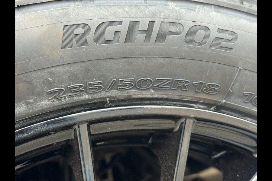 Peugeot 2008 1.2 PureTech Active Pack - Navigatie / Apple CarPlay I Airco I 18" Sport velgen LED I PDC I Dealer onderhouden