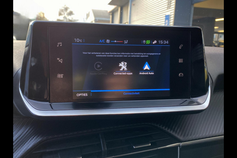 Peugeot 2008 1.2 PureTech Active Pack - Navigatie / Apple CarPlay I Airco I 18" Sport velgen LED I PDC I Dealer onderhouden