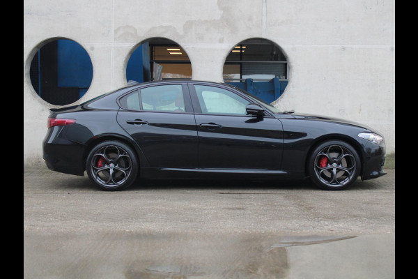 Alfa Romeo Giulia 2.0T Super | 320 PK | RAGAZZON EINDDEMPER | LEDEREN BEKLEDING | AFNEEMBARE TREKHAAK |