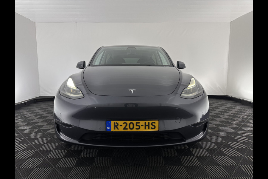 Tesla Model Y Long Range AWD 75 kWh [ 3-Fase-11kW ] {SOH-87%} (INCL-BTW) Aut. *PANO | AUTO-PILOT | LEATHER | NAVI-FULLMAP | MATRIX-LED | KEYLESS | CAMERA | DAB+ | HEATED-COMFORTSEATS | PRIVACY-GLASS | TOPVIEW |  19''ALU*