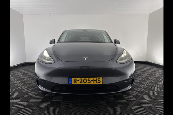 Tesla Model Y Long Range AWD 75 kWh [ 3-Fase-11kW ] {SOH-87%} (INCL-BTW) Aut. *PANO | AUTO-PILOT | LEATHER | NAVI-FULLMAP | MATRIX-LED | KEYLESS | CAMERA | DAB+ | HEATED-COMFORTSEATS | PRIVACY-GLASS | TOPVIEW |  19''ALU*