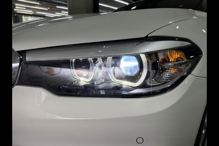 BMW 5 Serie 530e iPerformance Executive Leder/Navi/Camera/Chrome delete