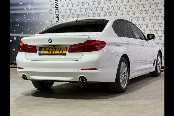 BMW 5 Serie 530e iPerformance Executive Leder/Navi/Camera/Chrome delete