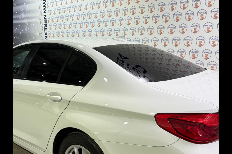 BMW 5 Serie 530e iPerformance Executive Leder/Navi/Camera/Chrome delete