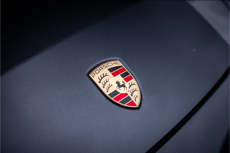 Porsche Panamera Sport Turismo 4.0 GTS Sport Chrono l Panorama l Memory l Luchtvering