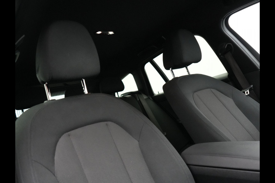 BMW 3 Serie Touring 320e Advantage Plug In Hybrid 204pk Dealer O.H. PHEV | Head Up | Cruise Control | Apple Carplay | Navigatie | Virtual | DAB | 17" L.M |