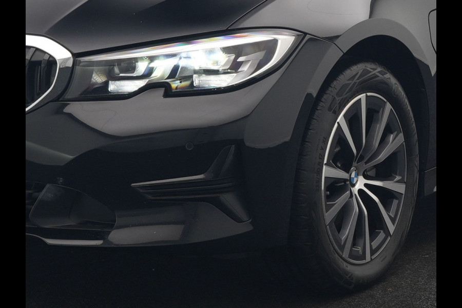 BMW 3 Serie Touring 320e Advantage Plug In Hybrid 204pk Dealer O.H. PHEV | Head Up | Cruise Control | Apple Carplay | Navigatie | Virtual | DAB | 17" L.M |