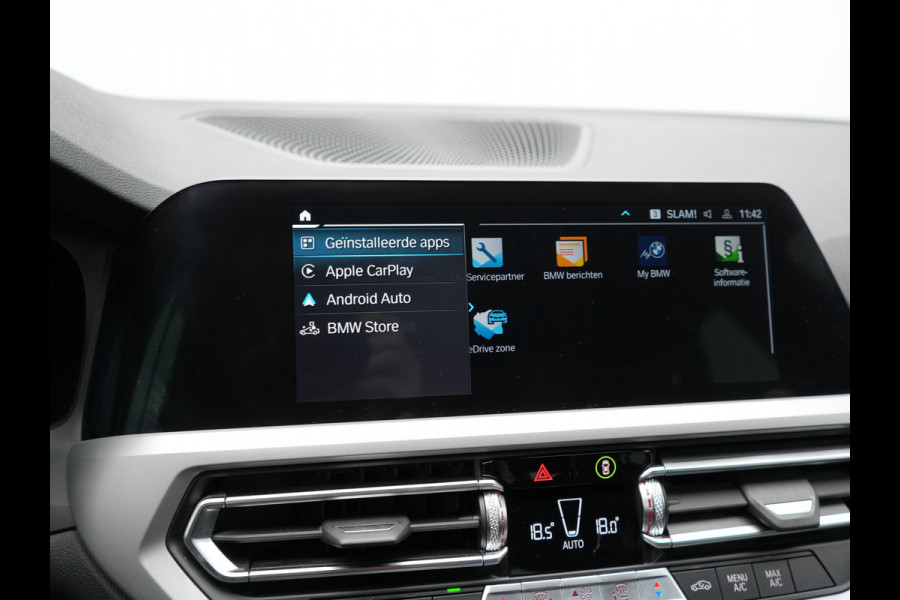 BMW 3 Serie Touring 320e Advantage Plug In Hybrid 204pk Dealer O.H. PHEV | Head Up | Cruise Control | Apple Carplay | Navigatie | Virtual | DAB | 17" L.M |