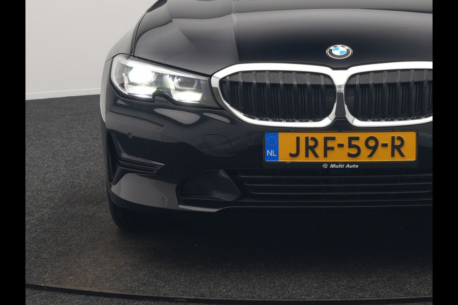 BMW 3 Serie Touring 320e Advantage Plug In Hybrid 204pk Dealer O.H. PHEV | Head Up | Cruise Control | Apple Carplay | Navigatie | Virtual | DAB | 17" L.M |