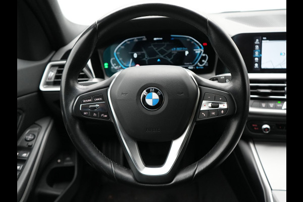 BMW 3 Serie Touring 320e Advantage Plug In Hybrid 204pk Dealer O.H. PHEV | Head Up | Cruise Control | Apple Carplay | Navigatie | Virtual | DAB | 17" L.M |