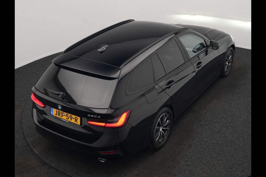 BMW 3 Serie Touring 320e Advantage Plug In Hybrid 204pk Dealer O.H. PHEV | Head Up | Cruise Control | Apple Carplay | Navigatie | Virtual | DAB | 17" L.M |