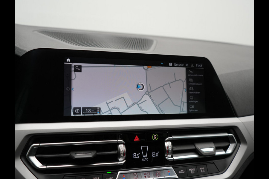 BMW 3 Serie Touring 320e Advantage Plug In Hybrid 204pk Dealer O.H. PHEV | Head Up | Cruise Control | Apple Carplay | Navigatie | Virtual | DAB | 17" L.M |