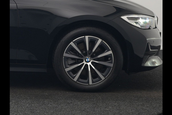BMW 3 Serie Touring 320e Advantage Plug In Hybrid 204pk Dealer O.H. PHEV | Head Up | Cruise Control | Apple Carplay | Navigatie | Virtual | DAB | 17" L.M |