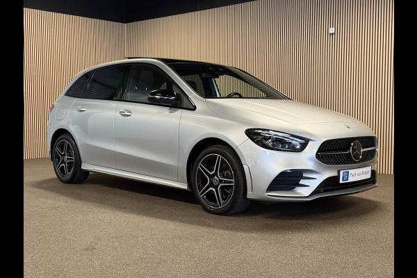 Mercedes-Benz B-Klasse 250e AMG STYLING-PANORAMA-KEYLESS-DISCTRONIC-CAMERA-HEAD UP-ZEER COMPLEET