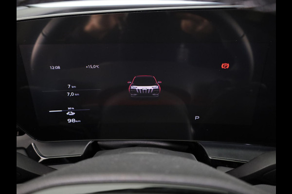 Audi Q6 e-tron Advanced edition 83Kwh 252 pk SUV | Tech pakket plus | Glazen panoramadak | Sportstoelen | Frunk |