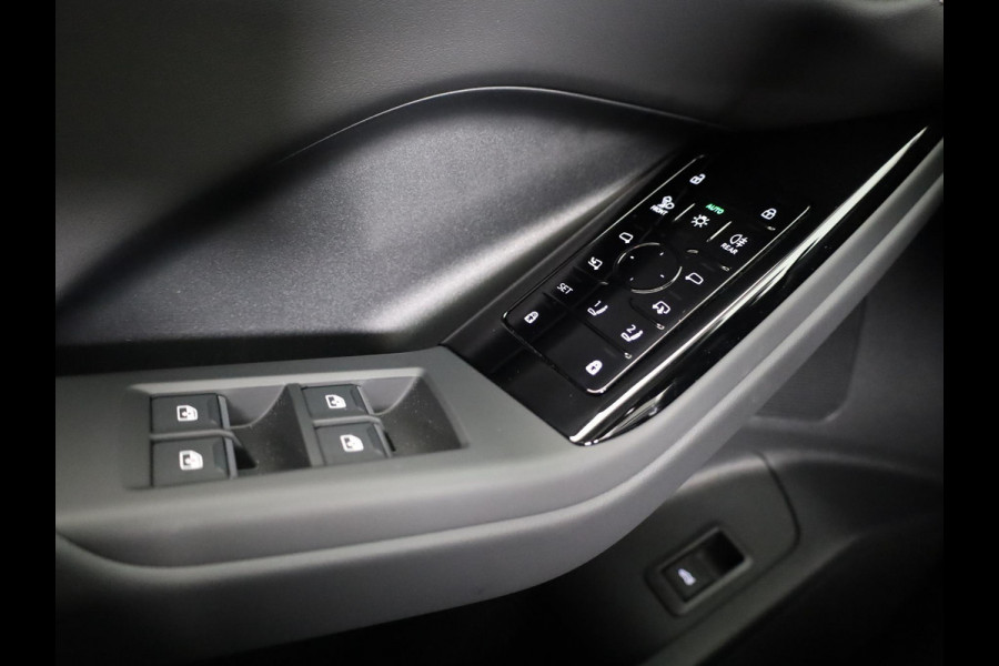 Audi Q6 e-tron Advanced edition 83Kwh 252 pk SUV | Tech pakket plus | Glazen panoramadak | Sportstoelen | Frunk |