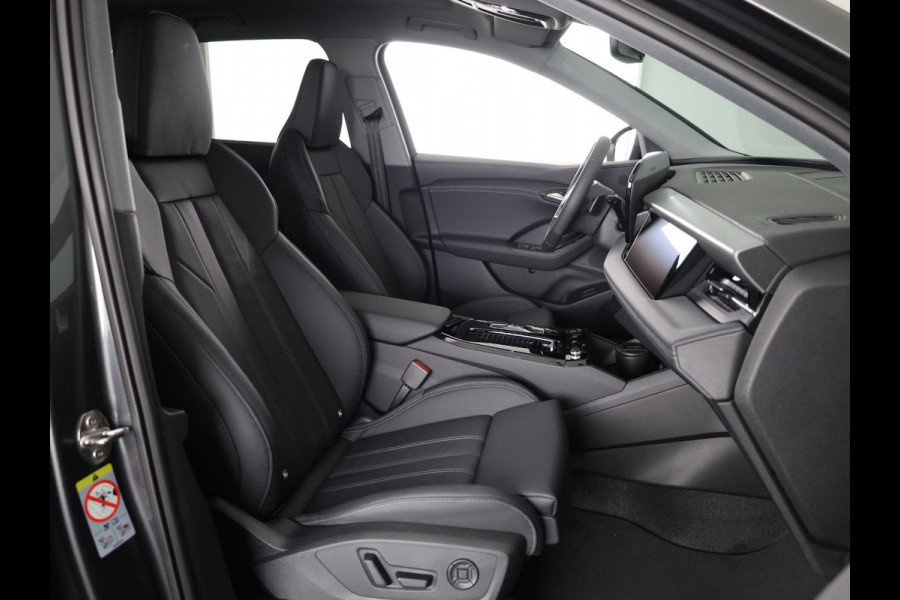 Audi Q6 e-tron Advanced edition 83Kwh 252 pk SUV | Tech pakket plus | Glazen panoramadak | Sportstoelen | Frunk |