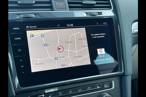 Volkswagen e-Golf e-Golf Virtual Cockpit | Lederen bekleding | Achteruitrijcamera | Warmtepomp | SOH 88,9% |